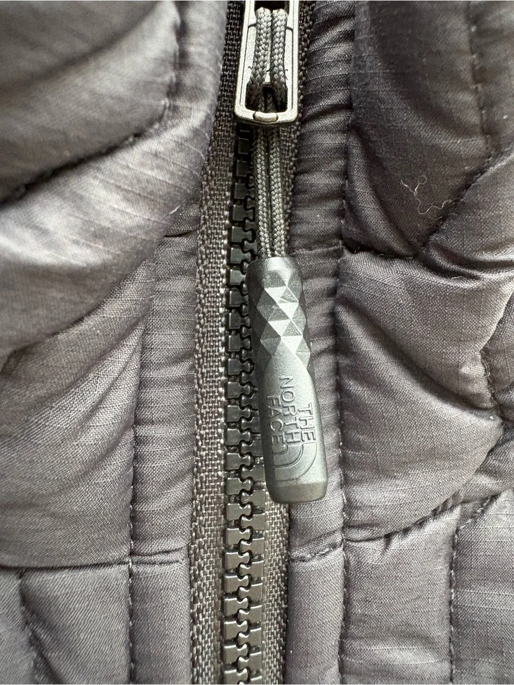 The North Face Men's Black Thermoball Quilted Insulated Vest